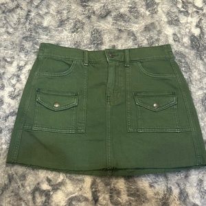 Aerie green skirt size XS